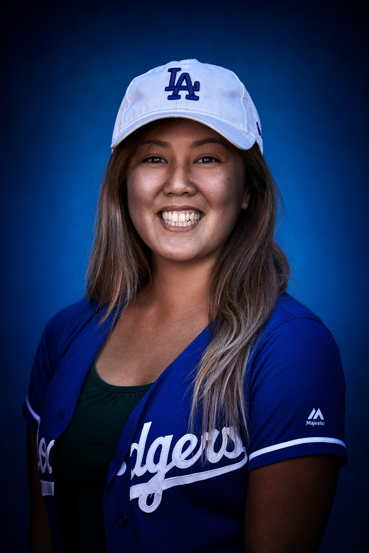 02_0706-DodgerFans_1866-Kendra